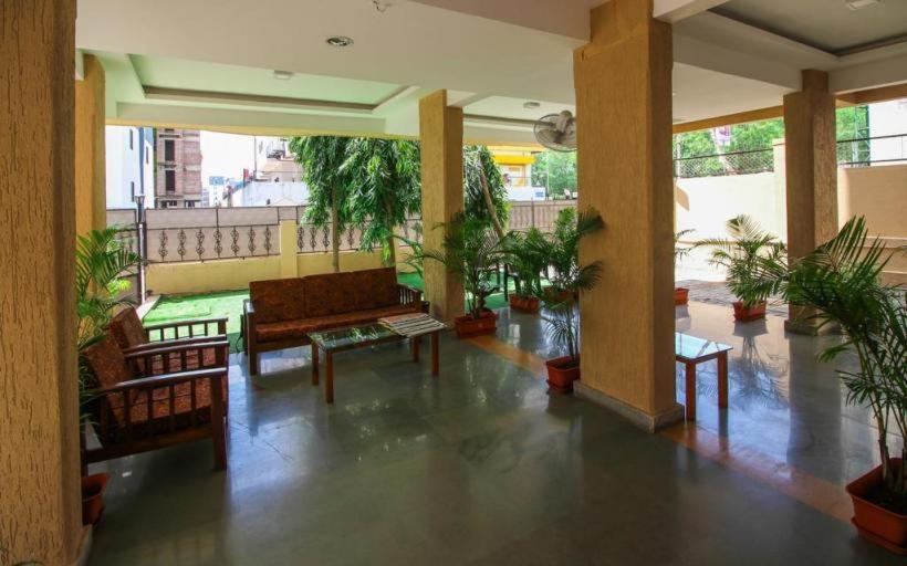 Magnus Calypso Suites Viman Nagar Pune Exterior foto